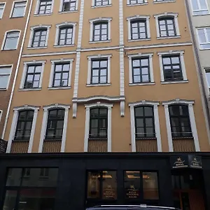 Royal Boardinghouse Gmbh - , Munich Germany