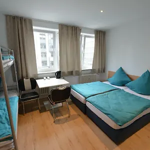 Studio-apartment Am Wehrhahn 38 , Dusseldorf Germany